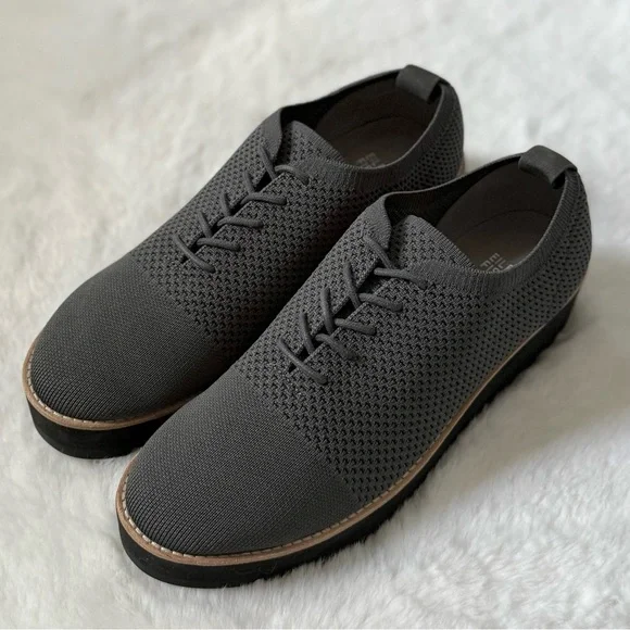 EILEEN FISHER 10 Eddy Knit Platform Oxford Loafers in Graphite Grey • Eddy 2 - Picture 4 of 15